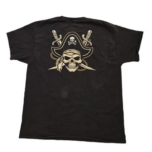 Disney Parks Pirates of The Caribbean Skull T Shirt Size L
